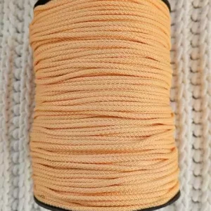 Hekletråd 4mm farge 115