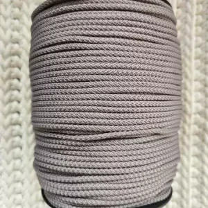 Hekletråd 4mm farge 17 grå